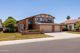 5901 E Tierra Buena Ln, Scottsdale, AZ 85254 - Photo 2