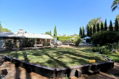 393 S Seventh Street, Globe, AZ 85501 - Photo 12