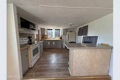 33380 S Ta Do Hoya Trail, Black Canyon City, AZ 85324 - Photo 6
