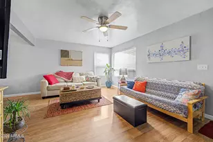 126 W 3rd Pl, Mesa, AZ 85201 - Photo 8