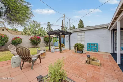 126 W 3rd Place, Mesa, AZ 85201 - Photo 24