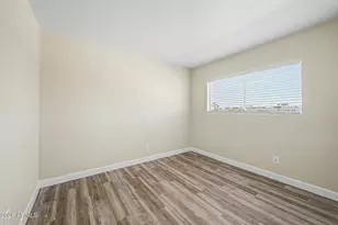 520 N Stapley Dr, Mesa, AZ 85203 - Photo 18