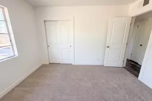2402 W Anderson Ave, Phoenix, AZ 85023 - Photo 14