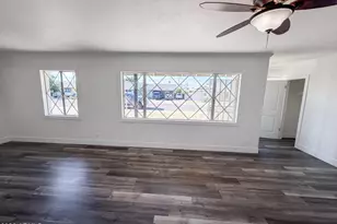 2402 W Anderson Ave, Phoenix, AZ 85023 - Photo 8