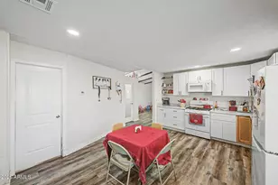8218 S 7th St, Phoenix, AZ 85042 - Photo 12