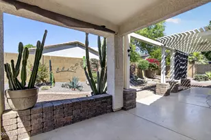 15402 N 169th Ave, Surprise, AZ 85388 - Photo 4