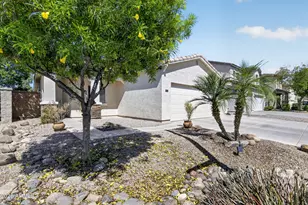 15402 N 169th Ave, Surprise, AZ 85388 - Photo 6