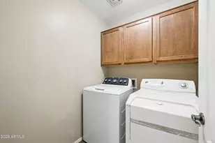 2226 E Fraktur Rd, Phoenix, AZ 85040 - Photo 42