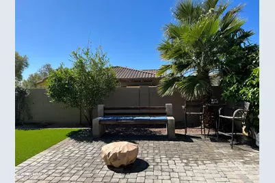20713 W Park Meadows Drive, Buckeye, AZ 85396 - Photo 2