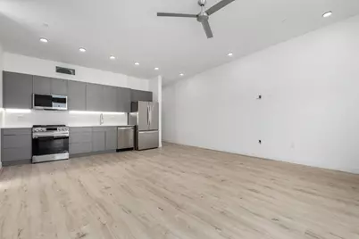 531 E Willetta Street #301, Phoenix, AZ 85004 - Photo 8