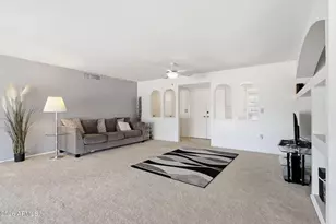 10961 W Tropicana Cir, Sun City, AZ 85351 - Photo 4