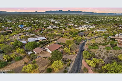4630 E Charles Drive, Paradise Valley, AZ 85253 - Photo 1