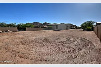 1614 W Maddock Road, Phoenix, AZ 85086 - Photo 76