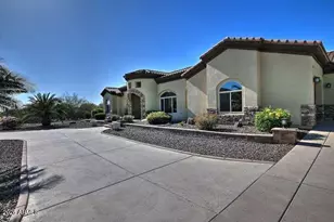 1614 W Maddock Rd, Phoenix, AZ 85086 - Photo 12
