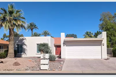 25826 S Cedarcrest Drive, Sun Lakes, AZ 85248 - Photo 2