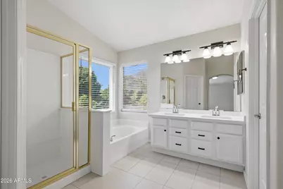 223 W Raven Drive, Chandler, AZ 85286 - Photo 8
