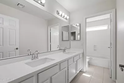 223 W Raven Drive, Chandler, AZ 85286 - Photo 12