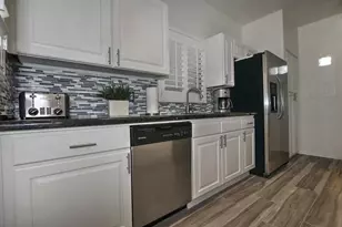 11333 N 92nd St, Scottsdale, AZ 85260 - Photo 22