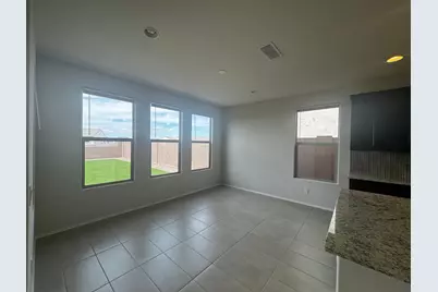 7053 W Oberlin Way, Peoria, AZ 85383 - Photo 2