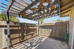 286 W Palomino Dr, Chandler, AZ 85225 - Photo 22