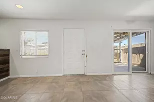 286 W Palomino Dr, Chandler, AZ 85225 - Photo 6