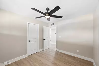 1215 W Hazelwood Street, Phoenix, AZ 85013 - Photo 22