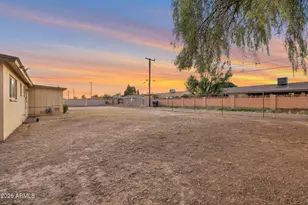 3612 W Colter St, Phoenix, AZ 85019 - Photo 16