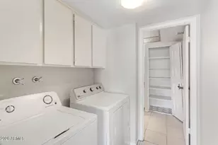 1730 E Ellis Dr, Tempe, AZ 85282 - Photo 6