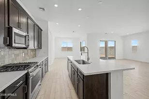 20422 N 222nd Dr, Surprise, AZ 85387 - Photo 4