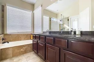 1084 N Martingale Rd, Gilbert, AZ 85234 - Photo 8