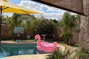 1084 N Martingale Rd, Gilbert, AZ 85234 - Photo 14