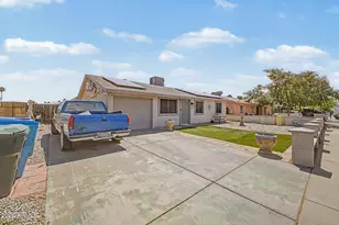649 N 69th Ave, Phoenix, AZ 85043 - Photo 2