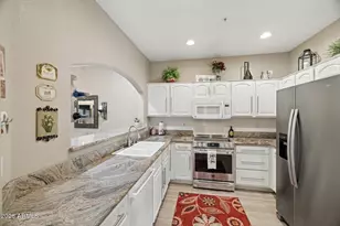 7021 E Earll Dr, Scottsdale, AZ 85251 - Photo 6