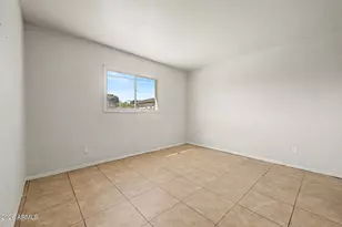 7619 W Clarendon Ave, Phoenix, AZ 85033 - Photo 12