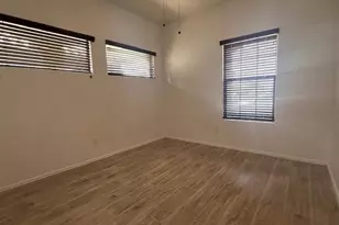 36169 N Mirandesa Dr, San Tan Valley, AZ 85143 - Photo 10