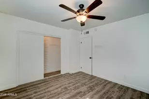 2919 N 38th St, Phoenix, AZ 85018 - Photo 8