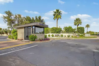 5736 N 25th Street, Phoenix, AZ 85016 - Photo 2