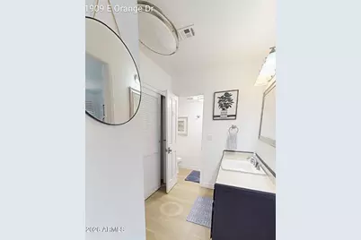 1909 E Orange Drive #A, Phoenix, AZ 85016 - Photo 14