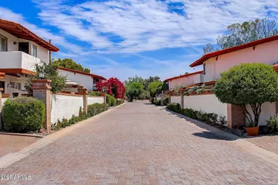 1909 E Orange Drive #A, Phoenix, AZ 85016 - Photo 4