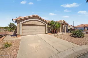 1860 E Gleneagle Dr, Chandler, AZ 85249 - Photo 2