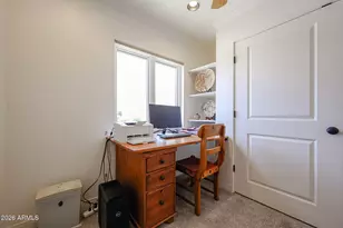 4201 E Pearce Rd, Phoenix, AZ 85044 - Photo 34