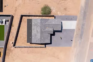 9325 W Oneida Dr, Arizona City, AZ 85123 - Photo 24