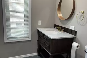 10420 North 11th St, Phoenix, AZ 85020 - Photo 12