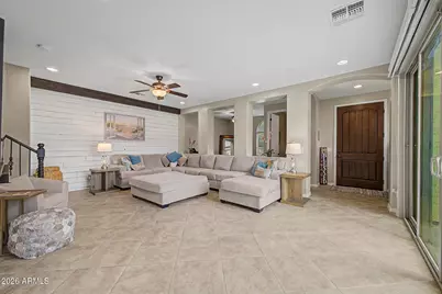 914 S Osborn Lane, Gilbert, AZ 85296 - Photo 6