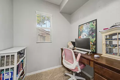 914 S Osborn Lane, Gilbert, AZ 85296 - Photo 24
