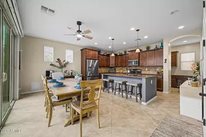 914 S Osborn Lane, Gilbert, AZ 85296 - Photo 8
