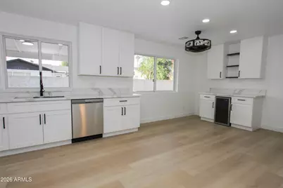 2142 W Kerry Lane, Phoenix, AZ 85027 - Photo 20