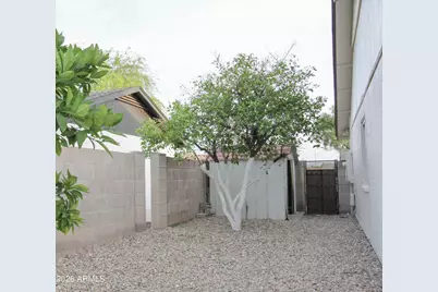 2142 W Kerry Lane, Phoenix, AZ 85027 - Photo 40