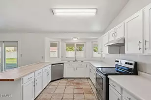 7016 E Menlo St, Mesa, AZ 85207 - Photo 8