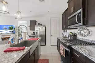 17347 W Red Fox Rd, Surprise, AZ 85387 - Photo 4